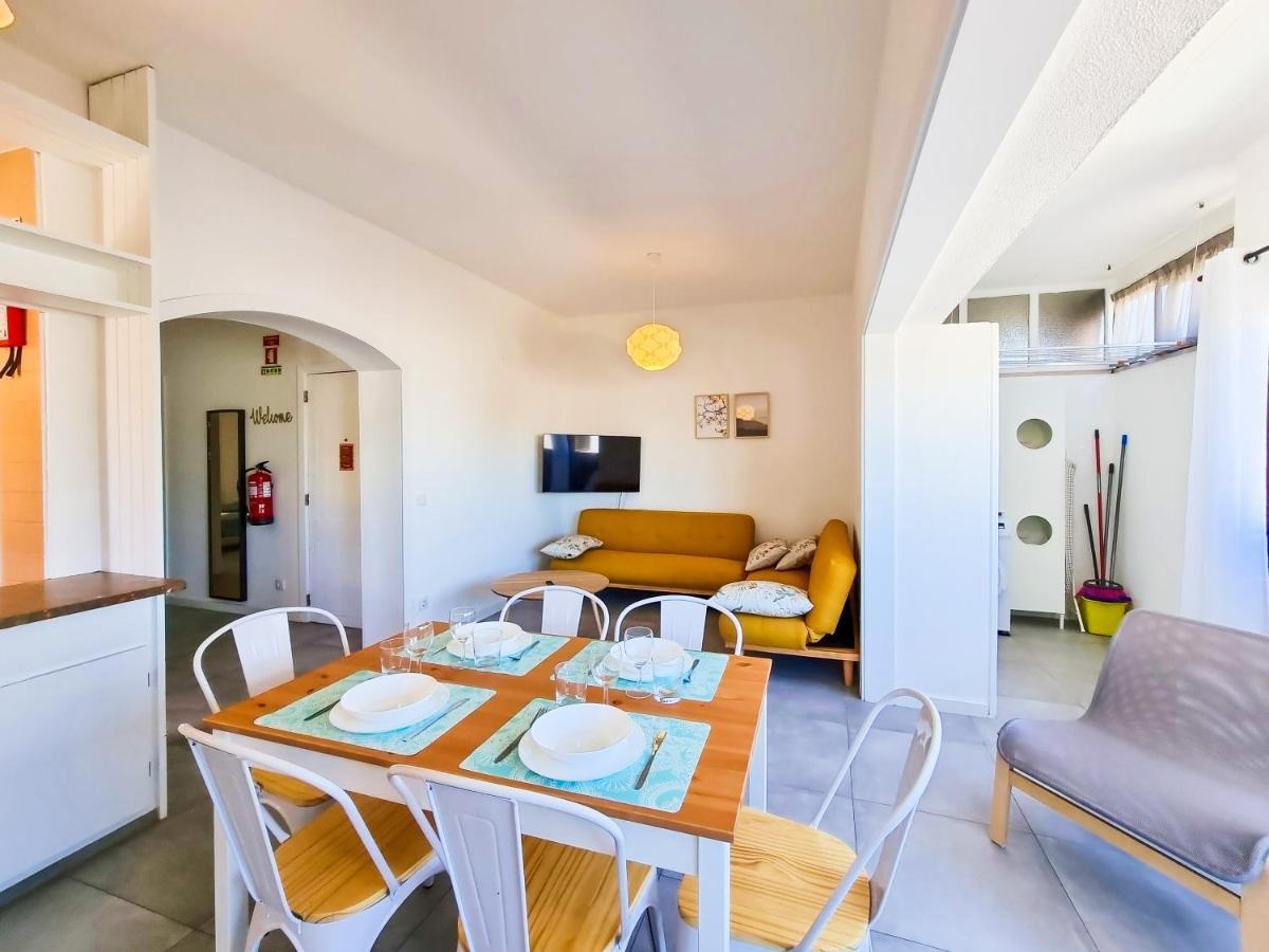 Flh Summer Flat